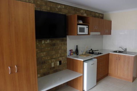 Clare Central - Accommodation NT 29