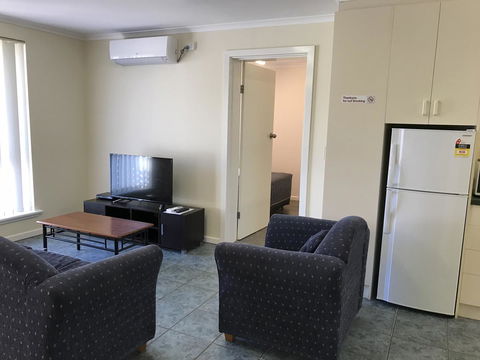 Robetown Motor Inn & Apartments - Accommodation NT 44