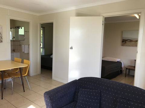 Robetown Motor Inn & Apartments - Accommodation NT 36