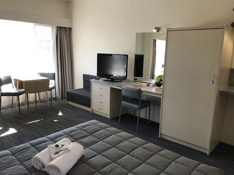 Robetown Motor Inn & Apartments - Accommodation NT 18