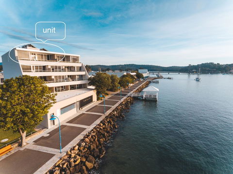 Penthouse On The Promenade - NT Tourism 1