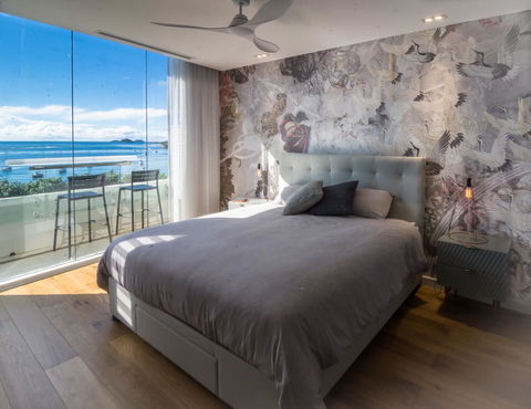 Penthouse On The Promenade - NT Tourism 7