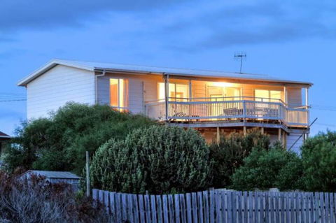SeaWatch-Sea Views - NT Tourism 0