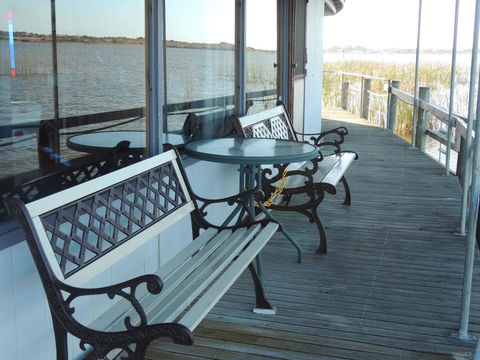 PS Federal Retreat Paddle Steamer Goolwa - NT Tourism 26