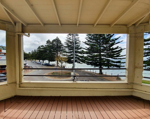 Pier Hotel Port Lincoln - Accommodation NT 13