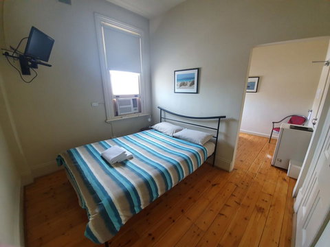 Pier Hotel Port Lincoln - Accommodation NT 18