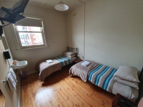 Pier Hotel Port Lincoln - Accommodation NT 25