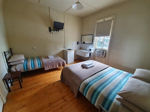 Pier Hotel Port Lincoln - Accommodation NT 22