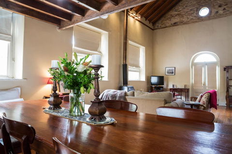 Clare Valley Heritage Retreat - Accommodation NT 7