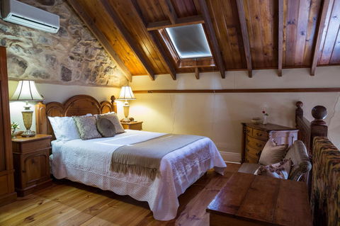 Clare Valley Heritage Retreat - Accommodation NT 6