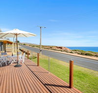 Salomon Sea Haus - Sellicks Beach - NT Tourism