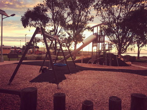 Lake Albert Motel - NT Tourism 19