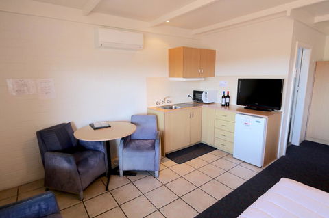 Harbour View Motel - Accommodation NT 23