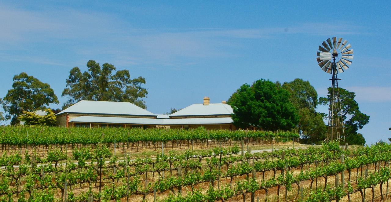 Armagh SA Accommodation NT