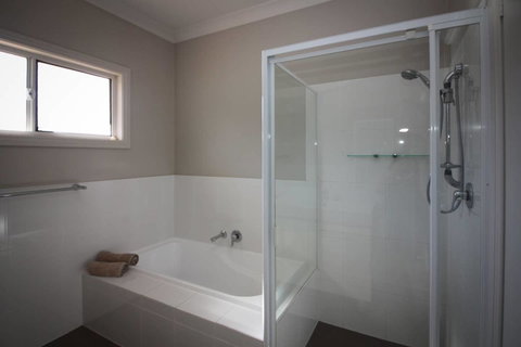 Waterfront On Osprey - Accommodation NT 21