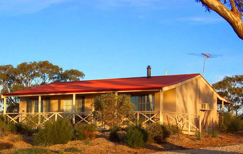 Windmill Cottage - NT Tourism 0