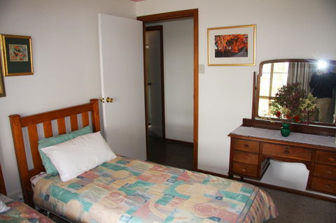 Windmill Cottage - NT Tourism 9
