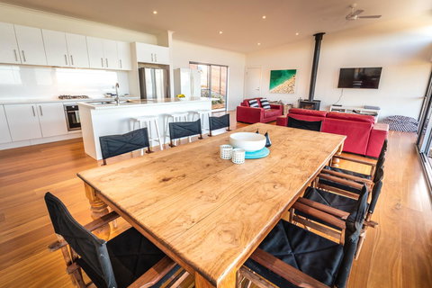 Middle River Beach House - East & West House - Accommodation NT 3