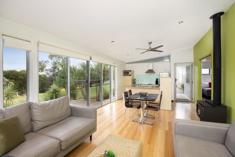 Blue Lake Holiday Park - NT Tourism 37