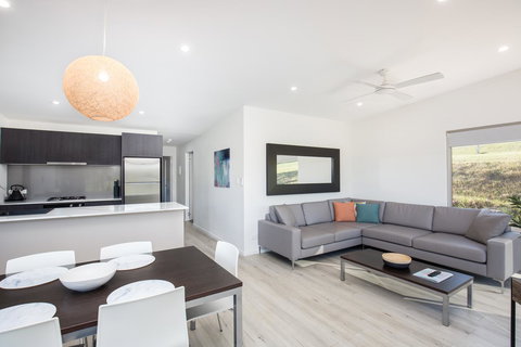 Blue Lake Holiday Park - NT Tourism 24