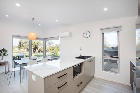 Blue Lake Holiday Park - NT Tourism 22