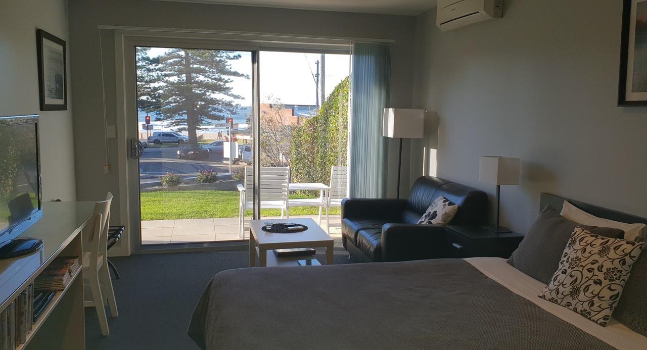  Accommodation NT