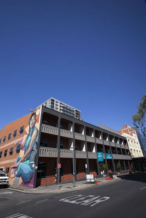 YHA Adelaide Central - Accommodation NT 6