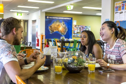YHA Adelaide Central - Accommodation NT 30
