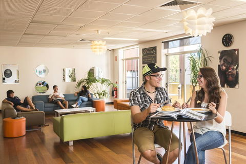 YHA Adelaide Central - Accommodation NT 35