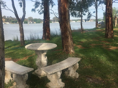 Murray Bridge Riverview Cabin - Accommodation NT 4