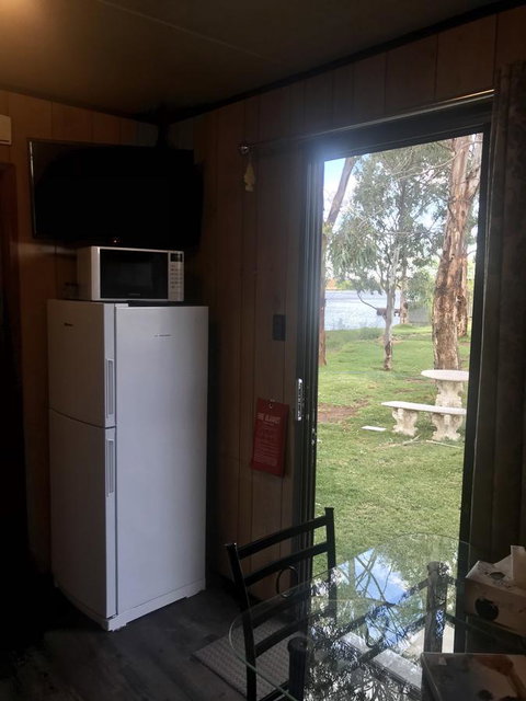 Murray Bridge Riverview Cabin - Accommodation NT 3
