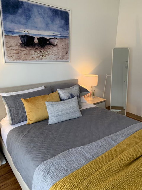 Sunshine Three - Accommodation NT 25