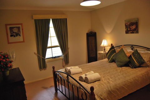 A Secret Treasure - Accommodation NT 8