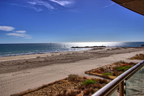 Pier 216 - Accommodation NT 13