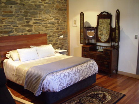 1860 Wine Country Cottages - NT Tourism 4