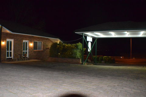 Deer Park Motor Inn Armidale - Accommodation NT 17