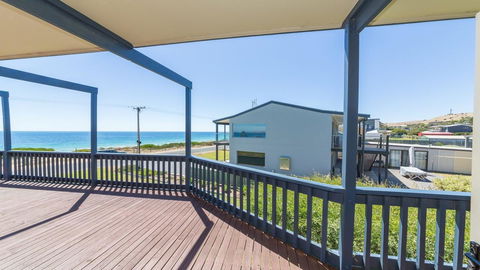 Sandy Feet 31 Gold Coast Drive - NT Tourism 5