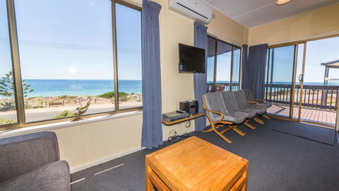Sandy Feet 31 Gold Coast Drive - NT Tourism 10