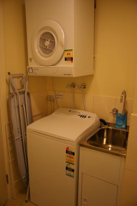 Mawson Lakes Hotel - Accommodation NT 30