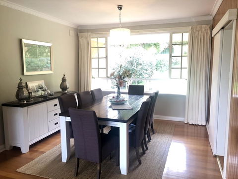 Stunning House With Beautiful Entertainment Area!! - Accommodation NT 6