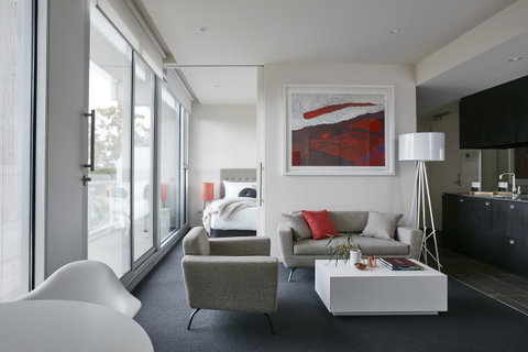 Art Series - The Watson - Accommodation NT 20