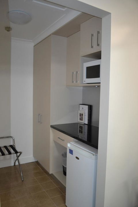 Cattlemans Country Motor Inn & Serviced Apartments - Accommodation NT 35