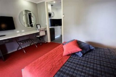 Cattlemans Country Motor Inn & Serviced Apartments - Accommodation NT 30
