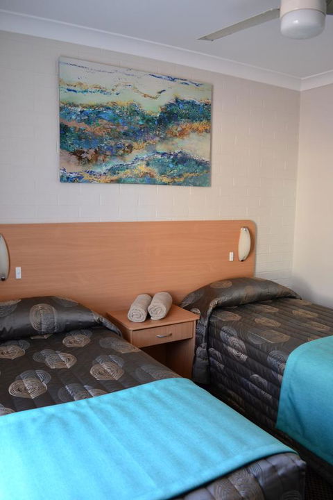 Cattlemans Country Motor Inn & Serviced Apartments - Accommodation NT 39