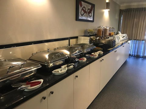 Cattlemans Country Motor Inn & Serviced Apartments - Accommodation NT 5