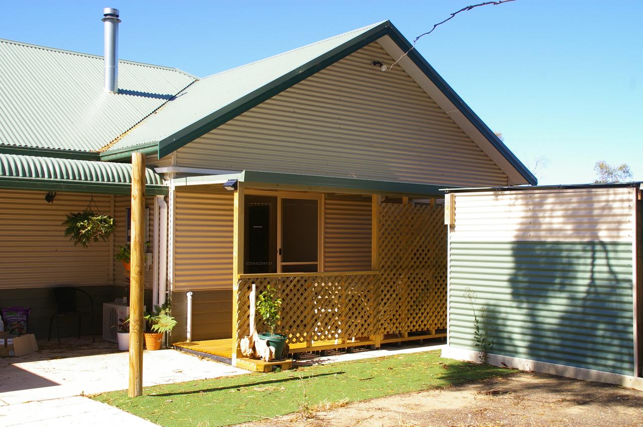  Accommodation NT