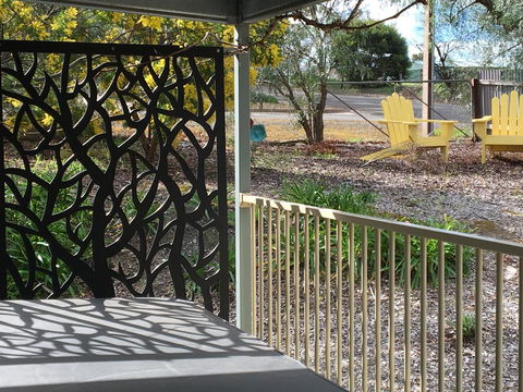 One Tree Bed And Breakfast - NT Tourism 5