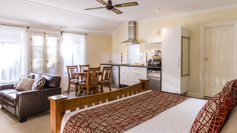 One Tree Bed And Breakfast - NT Tourism 17