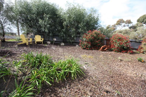 One Tree Bed And Breakfast - NT Tourism 4
