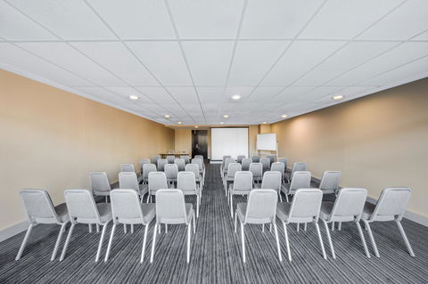 Adina Apartment Hotel Wollongong - NT Tourism 33